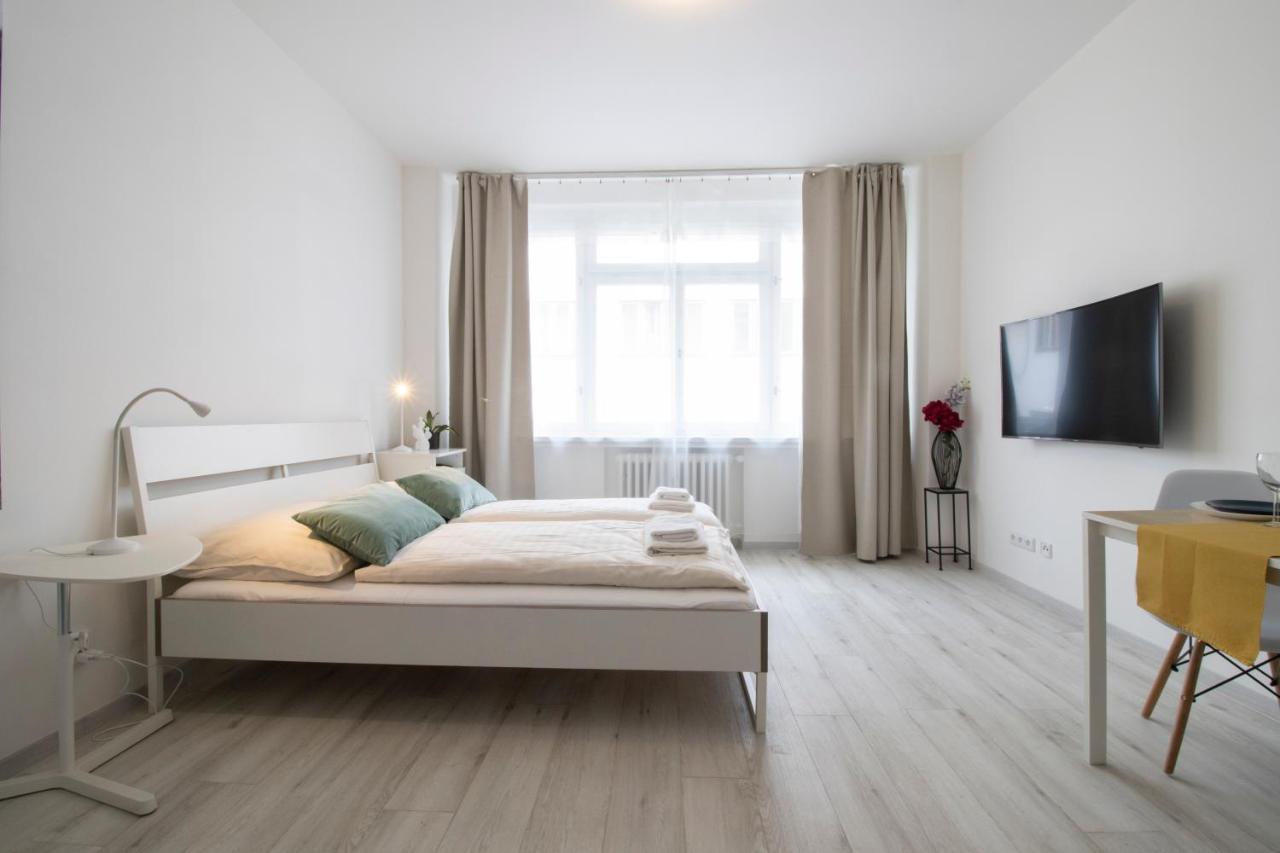 Prague Apartments Buitenkant foto