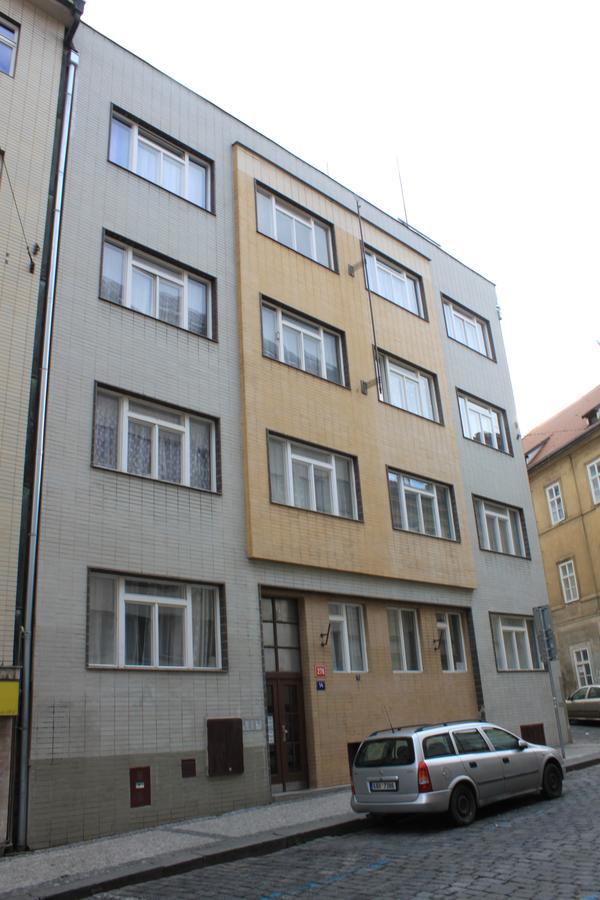 Prague Apartments Buitenkant foto